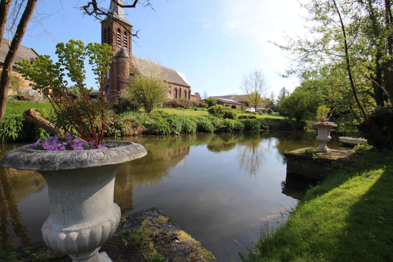 Chateau De Ruesnes Екстериор снимка