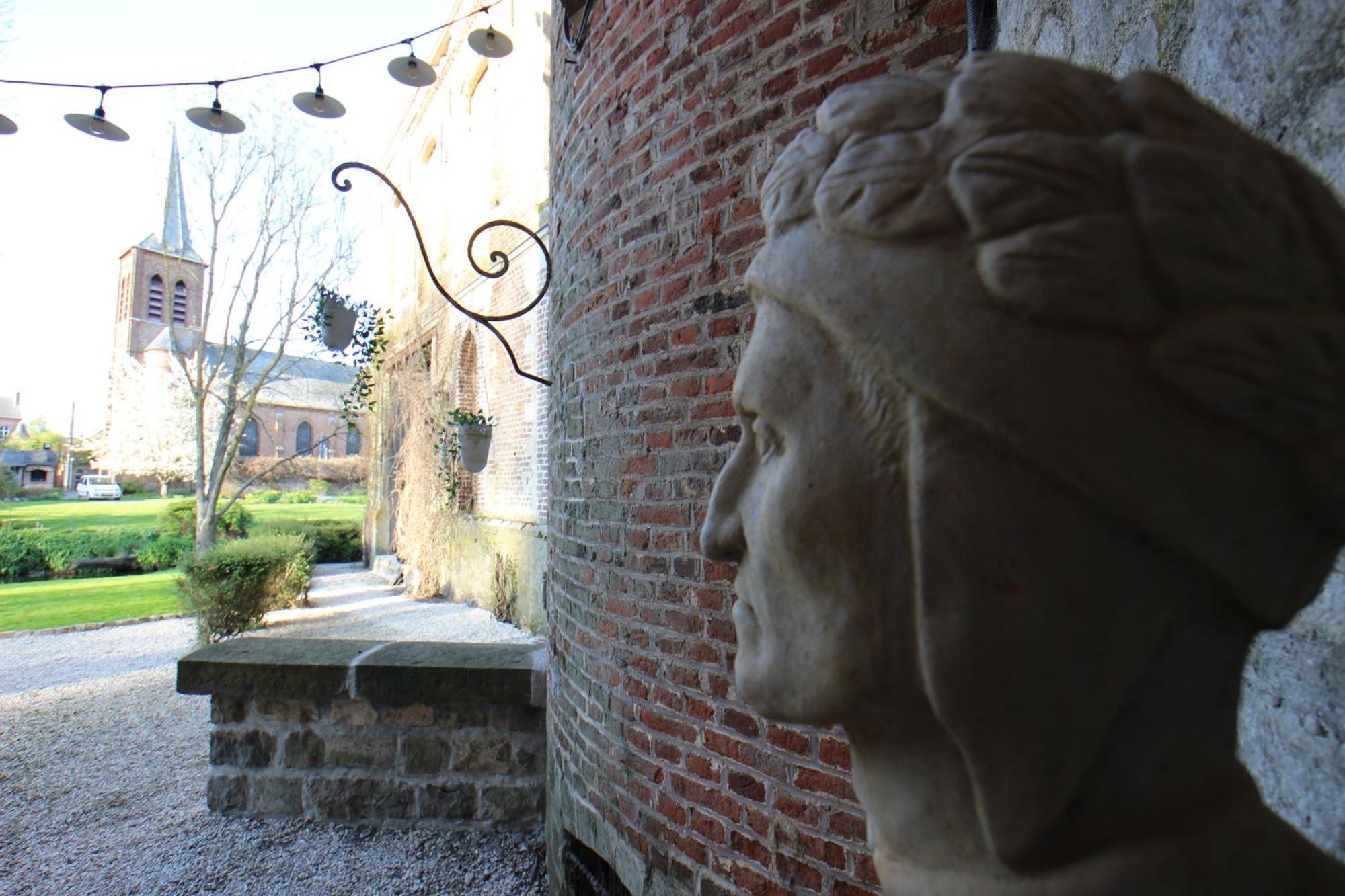 Chateau De Ruesnes Екстериор снимка