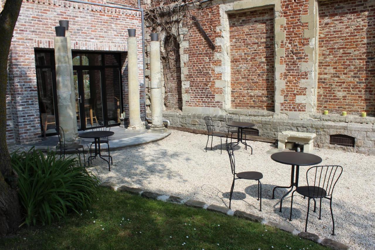 Chateau De Ruesnes Екстериор снимка